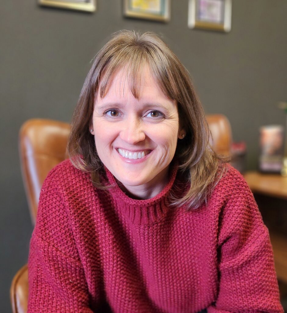 Photo of Heidi Dowd. Nurse practitioner and owner of WWC.